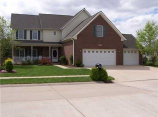 2793 Dylan Dr, Shelbyville, IN 46176