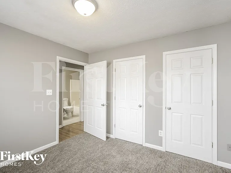 5720 Ashby Dr — Photo 10