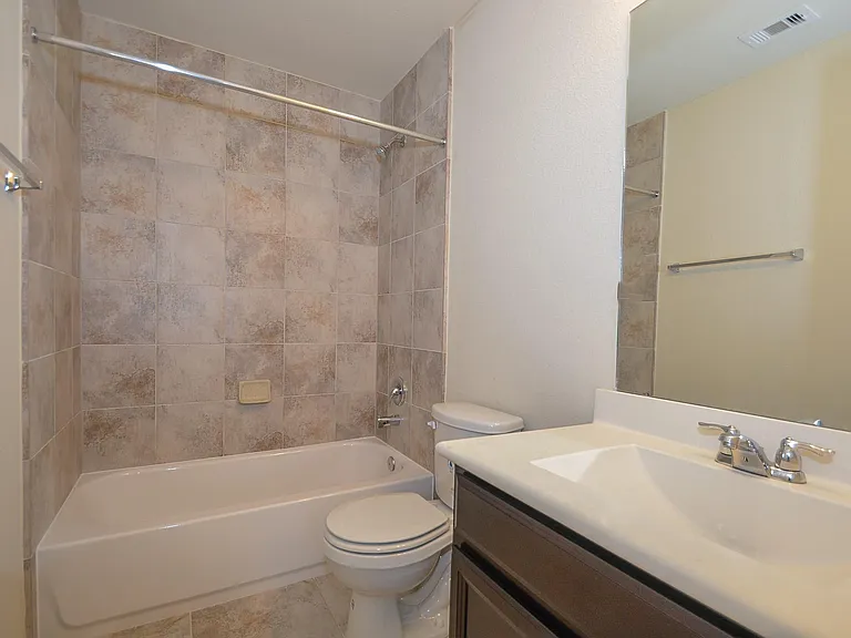 20215 Stonebridge Terrace Dr — Photo 28