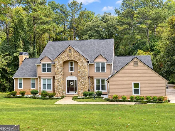 1208 Milford Forest Dr SW, Marietta, GA 30008