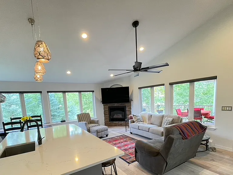 Open living room, kitchen, dining room area