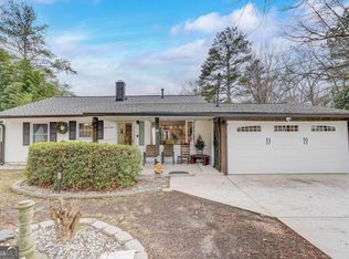 11 Olive Cir SW, Marietta, GA 30060