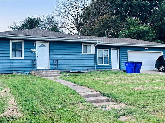3rd image of 509 SE Browning Ave