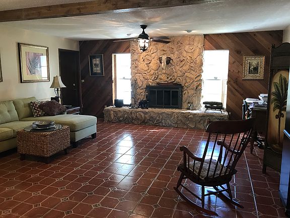 5th image of 1342 Sweetwood Blvd