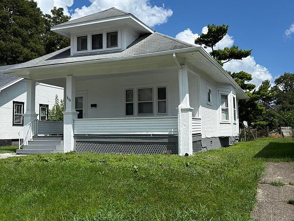 2nd image of 1628 Woodward Ave