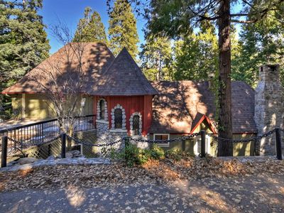 269 Blue Lake Rd, Lake Arrowhead, CA, 92352