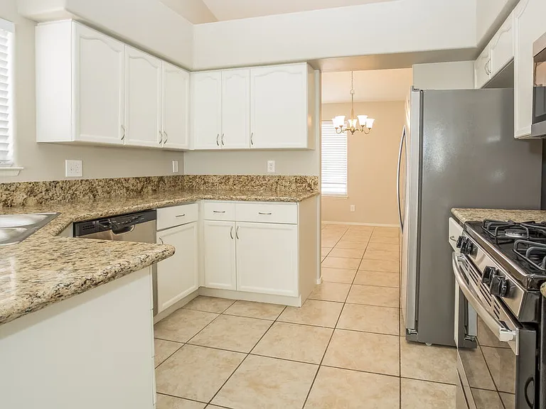 4416 W La Madre Way — Photo 5