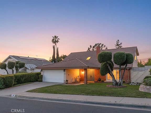 2nd image of 1241 Flintlock Rd