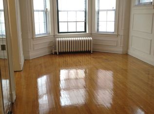 5120 S Harper Ave APT A17, Chicago, IL 60615