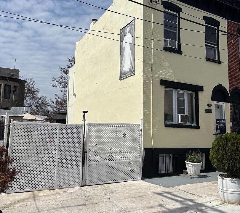 1st image of 2608-2610 N Fairhill St