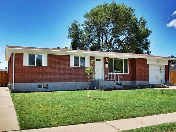 Front View - House view 2