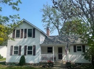218 W Bennett St, Saline, MI 48176