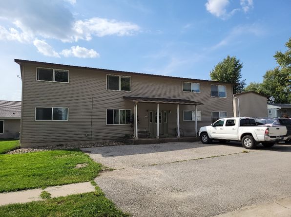301 College St #4