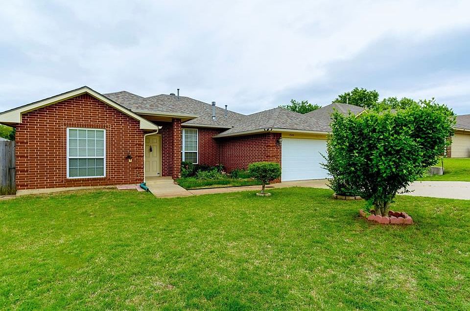 1st image of 1328 Teakwood Dr