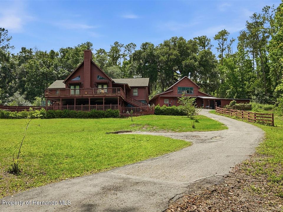 1st image of 24050 Winding Creek Dr