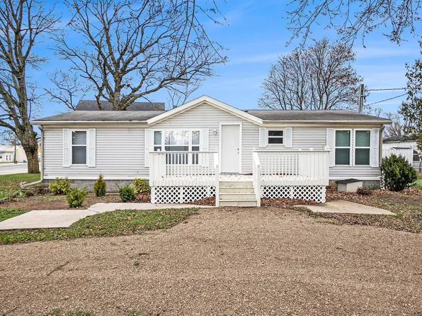 197 E Main St, Mecosta, MI 49332