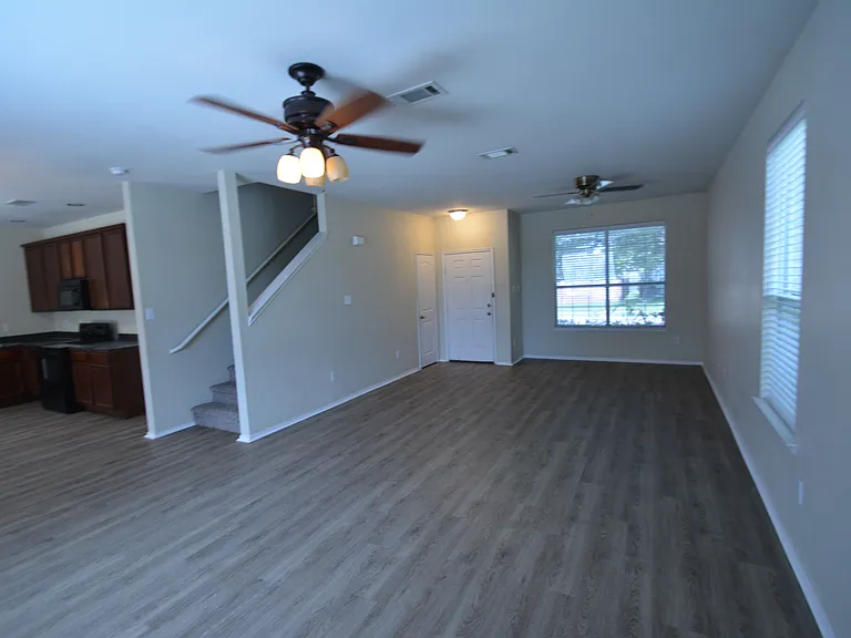 2949 Wispy Trl — Photo 6