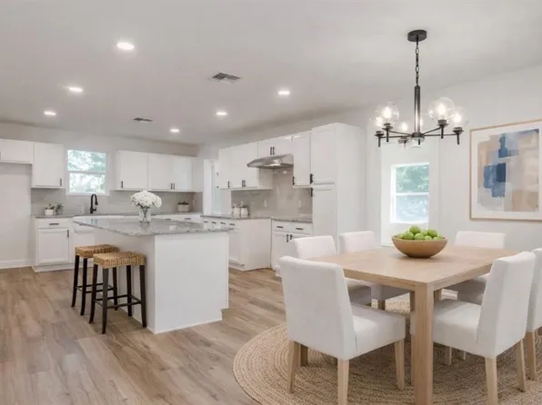 808 W Idaho Ave, Chickasha, OK 73018