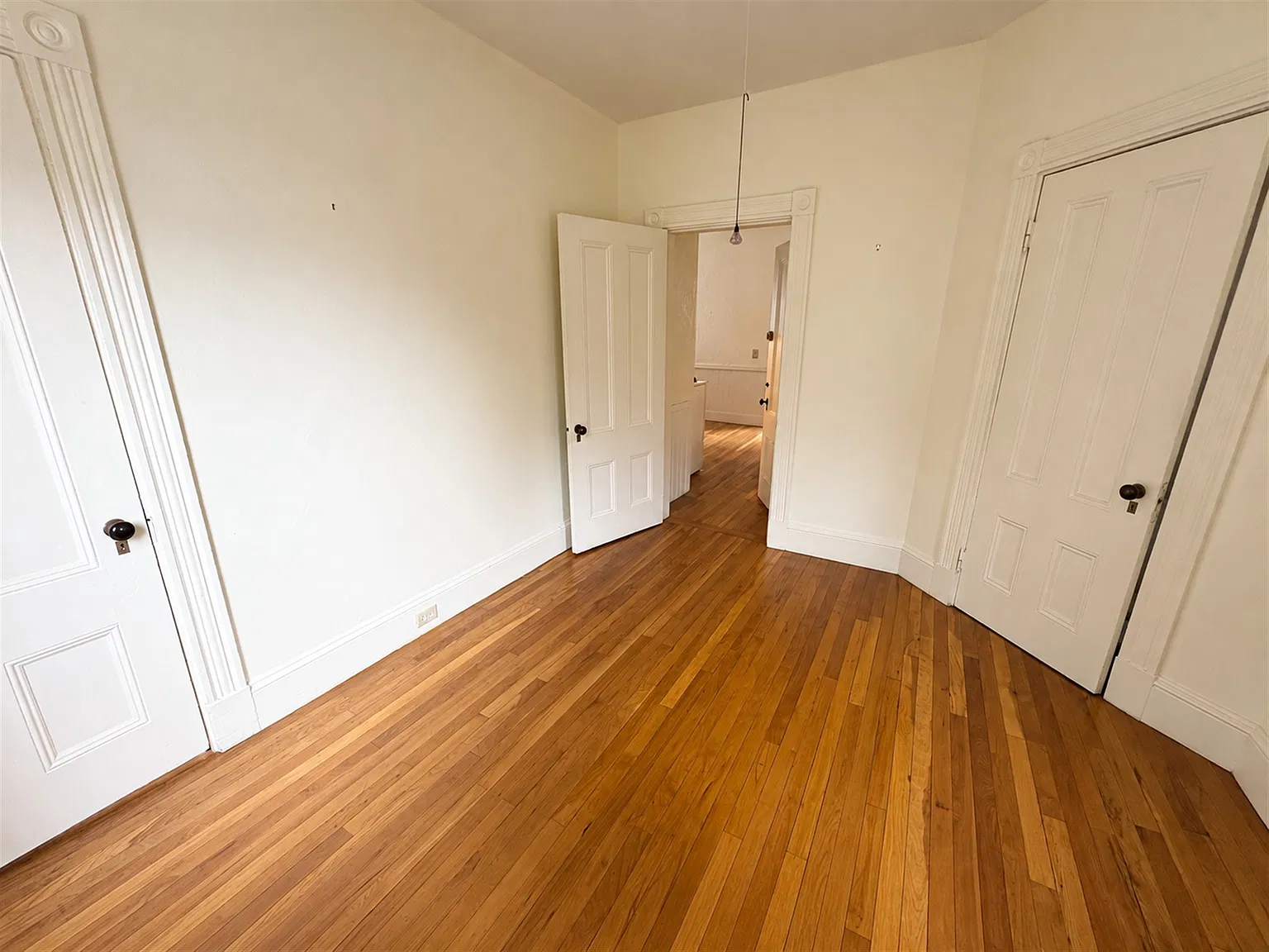 26 Claremon St — Photo 3