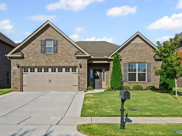 15032 Lakeside Trl, Huntsville, AL 35803