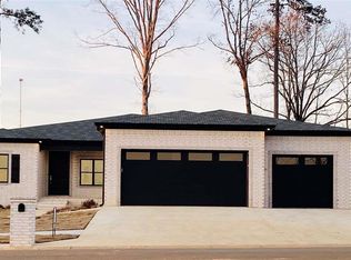 319 Oak Tree, South Sheridan, AR 72150