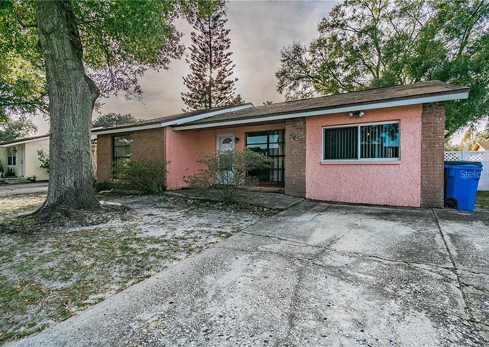 1st image of 8408 Willow Forest Ct