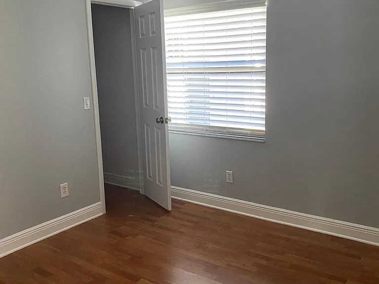 10803 Fairfield Village Dr — Photo 13