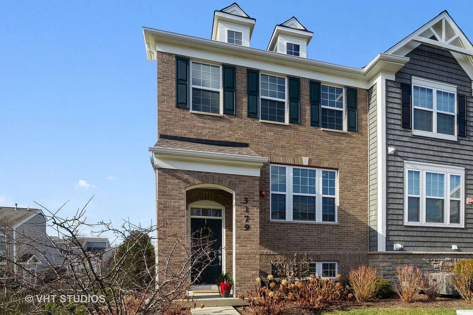 3179 Coral Ln photo 1