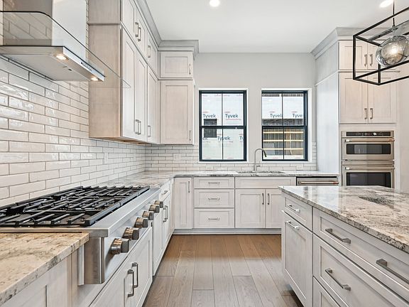 6th image of this home