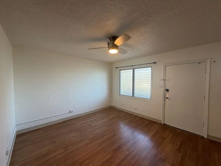 1712 Poki St — Photo 4