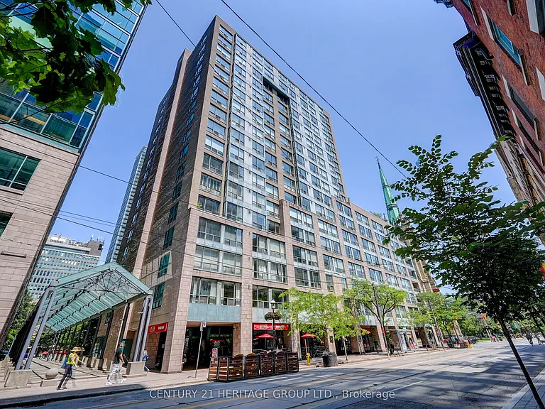 92 King St E #207 — Photo 2