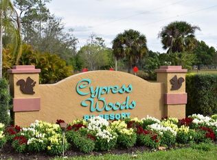 10058 Parkwood Dr, Fort Myers, FL 33905