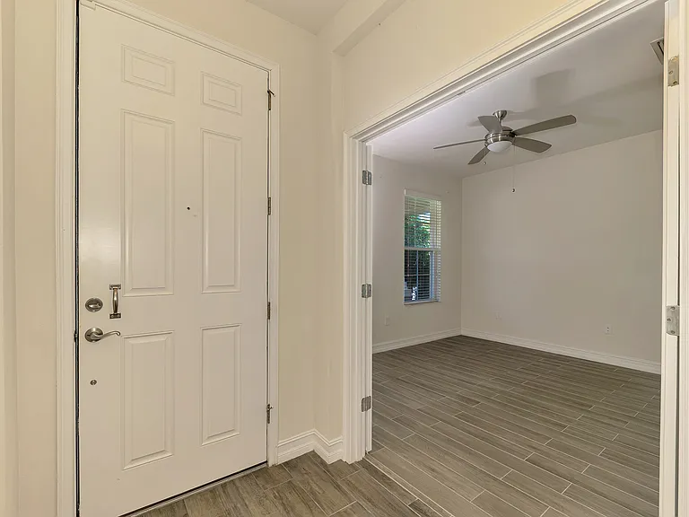 4400 Conchfish Ln — Photo 7
