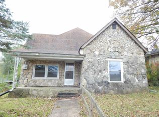 1306 1st St, Bedford, IN 47421