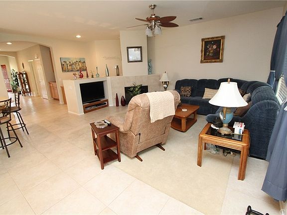 4th image of 28316 Long Meadow Dr
