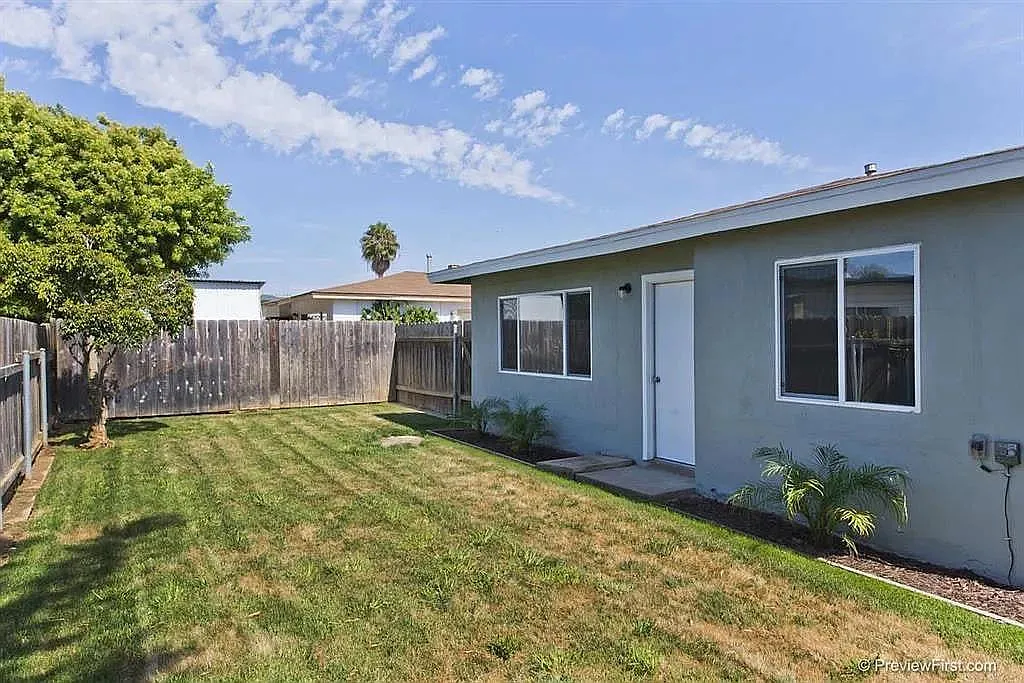 348 Elm Ave — Photo 1