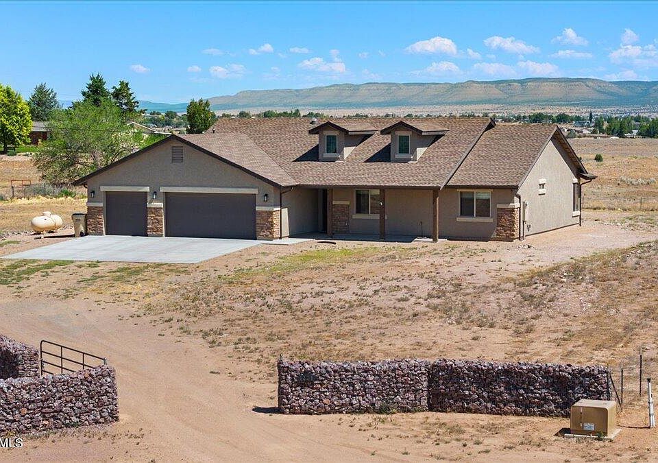 1st image of 1228 Tatanka Cir