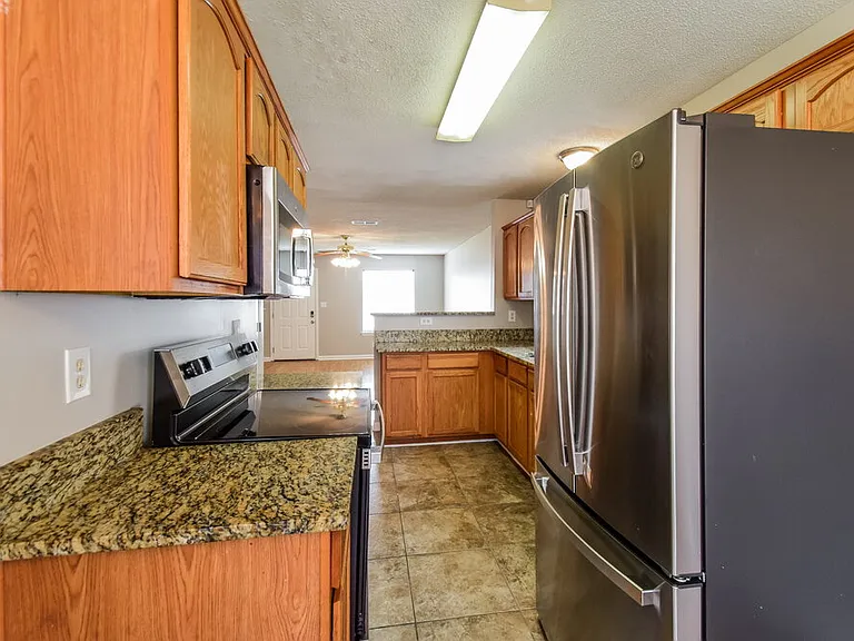 10080 Cross Ridge Rd — Photo 8