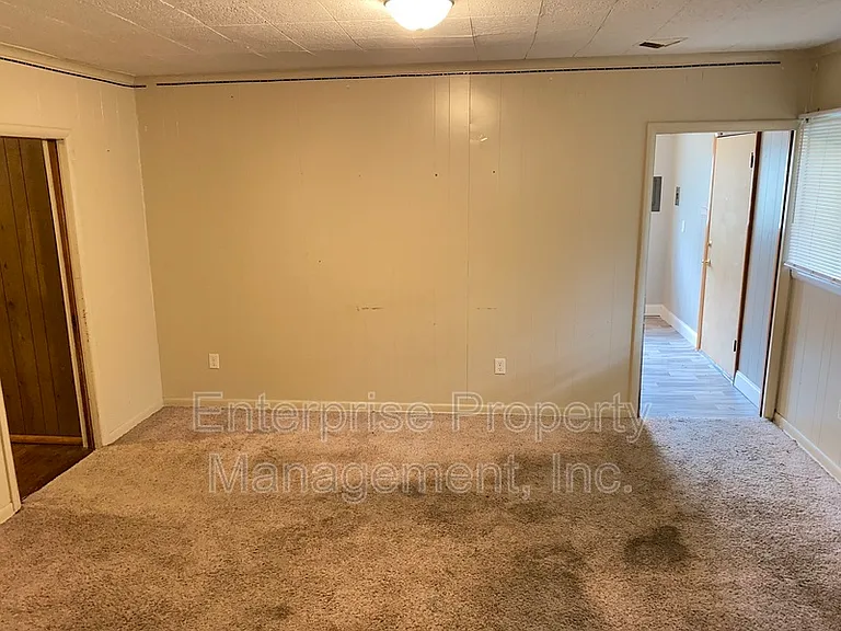 605 Houston St — Photo 33