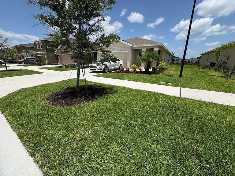 12221 SW Nettuno Way — Photo 35