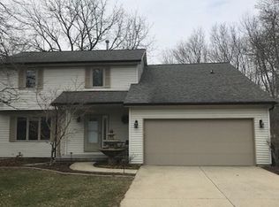 1119 N Linden St, Normal, IL 61761