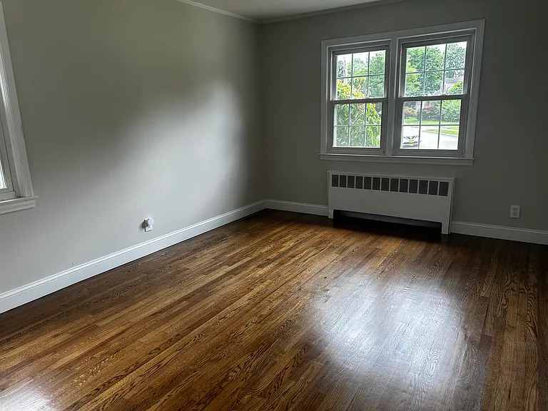 29 Hamilton Sq — Photo 5