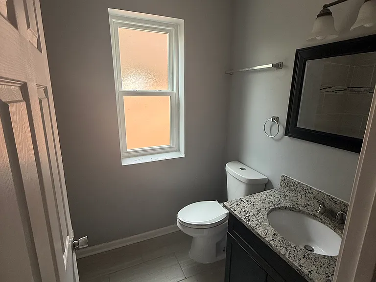 8418 S Drexel Ave #2 — Photo 4