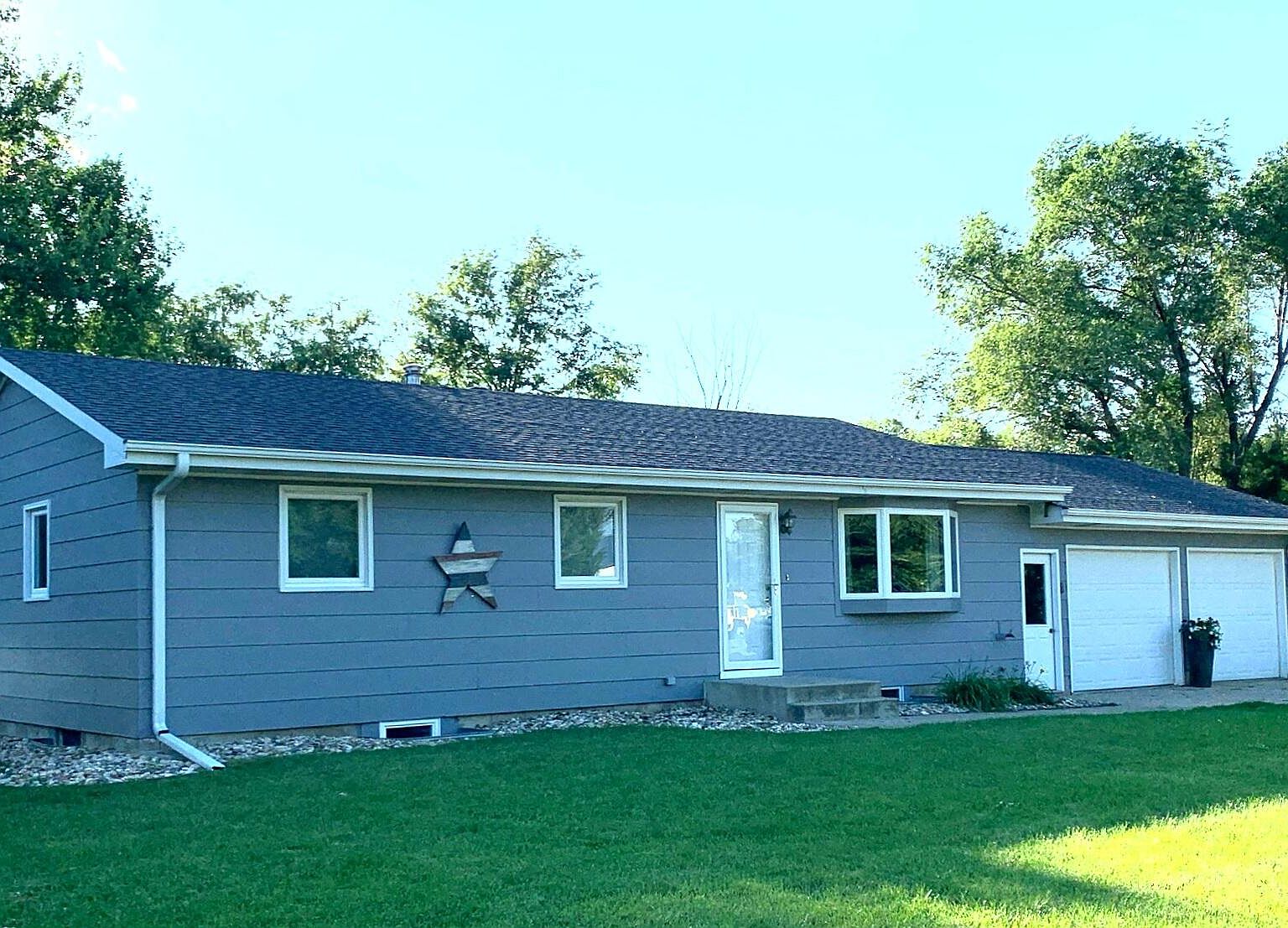 511 N Lindman St, Mount Vernon, SD 57363 MLS 23207 Zillow