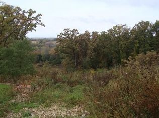 1335 Westwood Trl, Woodstock, IL 60098