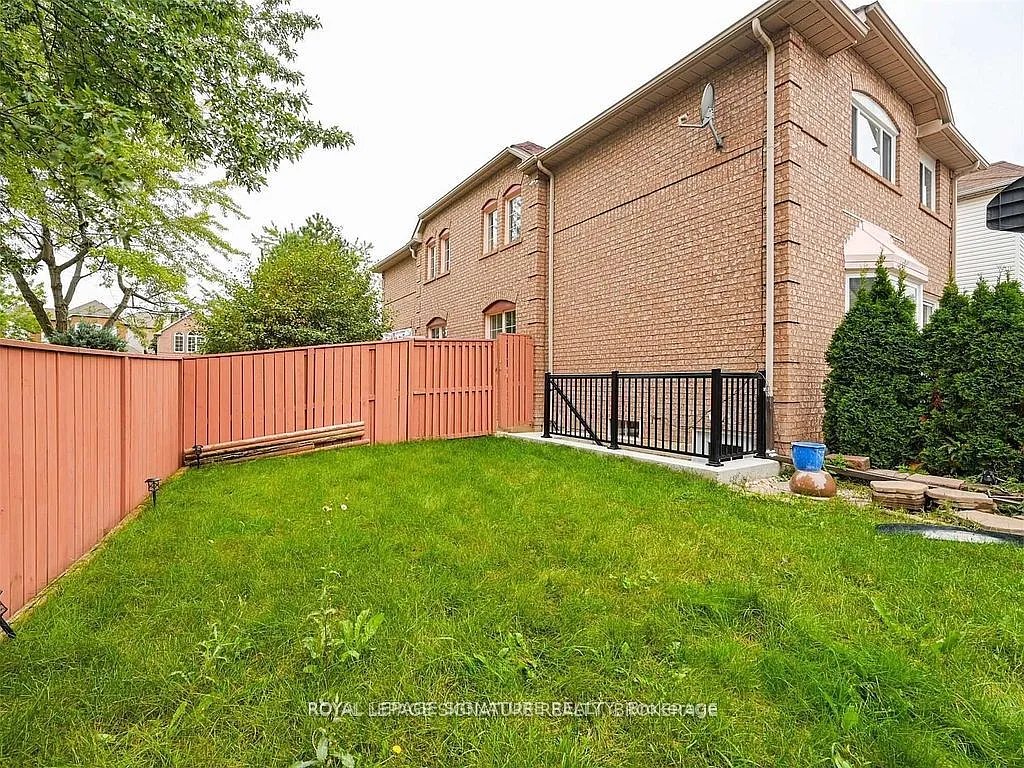2 bed, $1,800 — Photo 2