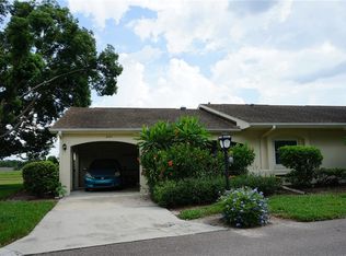 2127 Hailstone Cir, Sun City Center, FL 33573