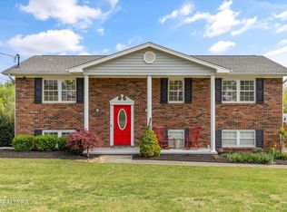 7752 Cranley Rd, Powell, TN 37849