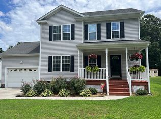 1017 Forest View School Dr, Richmond, VA 23225