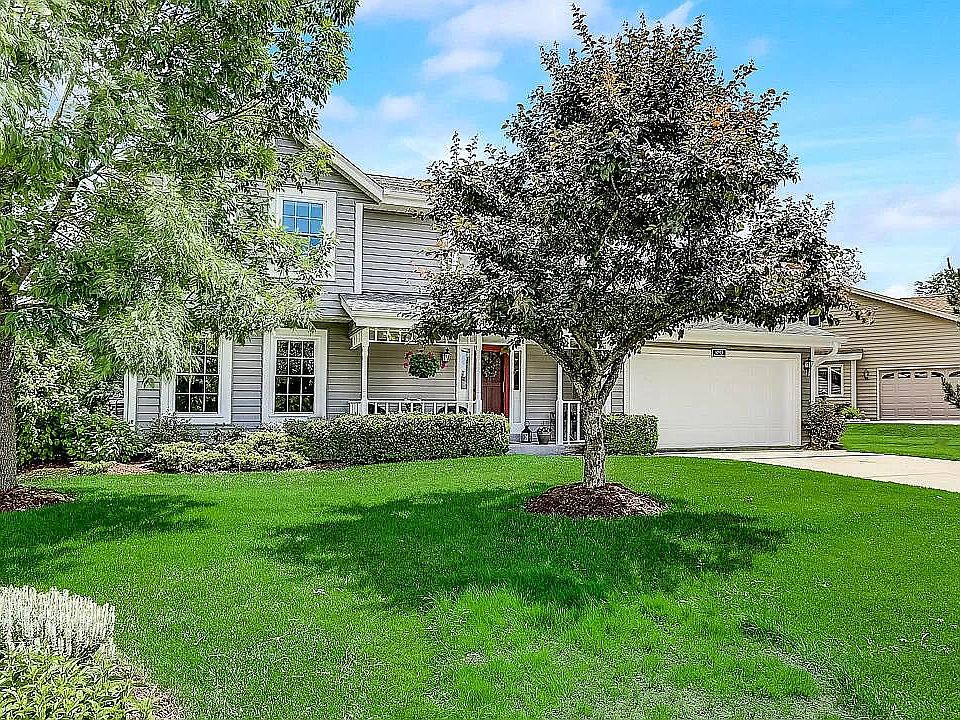 1st image of 12935 W Wimbledon Dr